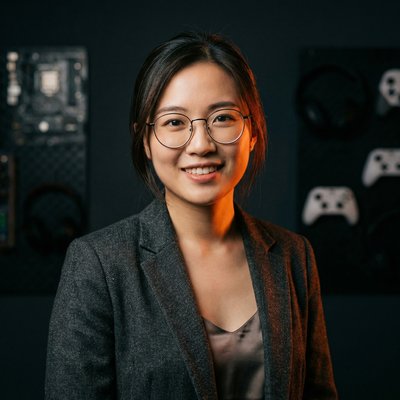 无限臀山游戏顾问周思琪